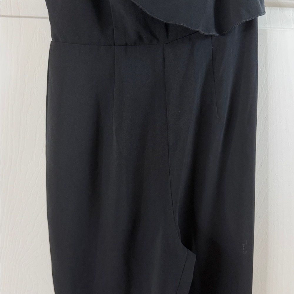 Revolve Superdown Black One-Shoulder Ruffle Jumps… - image 5